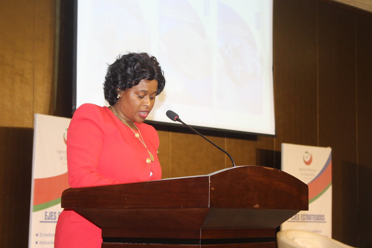 AACAPITAL19's tweet photo. Intervención de Betty Pamela Wabunoha, representante de PNUD en Guinea Ecuatorial, y de Maria Luisa Eyi Ayetebe, Directora General Adjunta de la ANDGE .Concluyendo a si con la primera parte del Foro @SOLMEDIAEG https://t.co/X8glxK6XVb