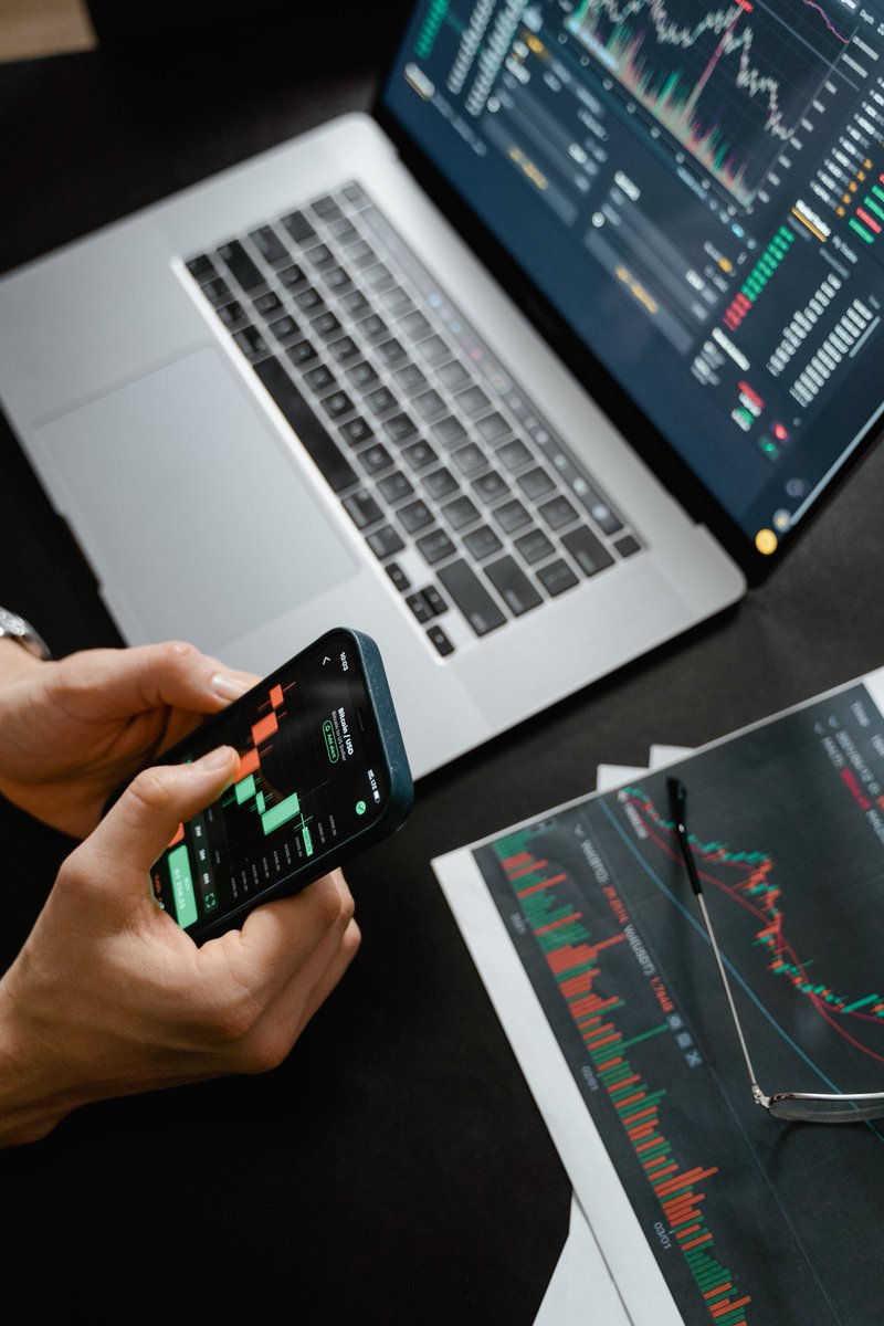 I’m just a girl, sitting in front a screen, asking you to support me…and my feet. You like feet? great,