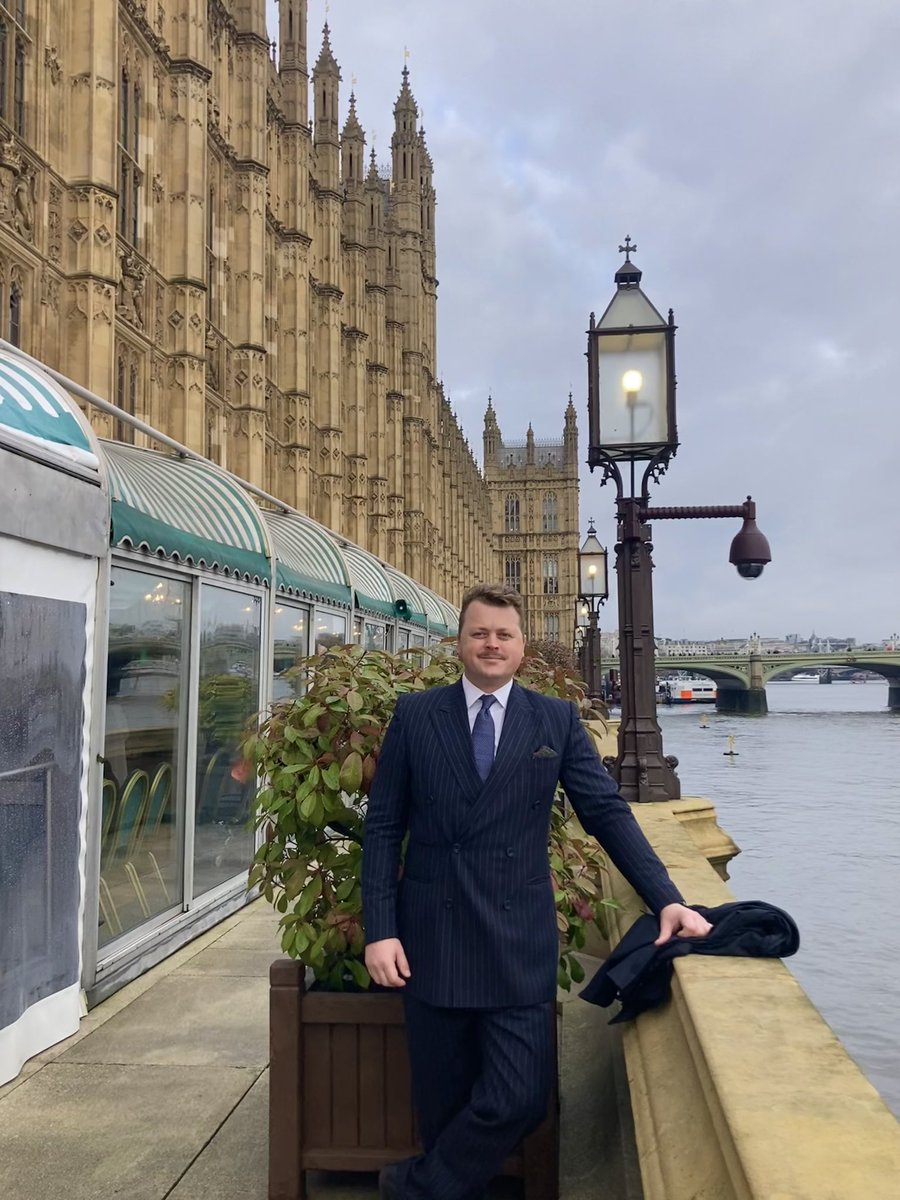 Exciting breakfast on Parliament terrace for the AAPG for Critical Minerals meeting following the UK Battery Strategy release. Busy week with the Global Investment Summit in town. Everyone after #CriticalMinerals. #London is buzzing! #BusinessAndFinance #GlobalInvestmentSummit