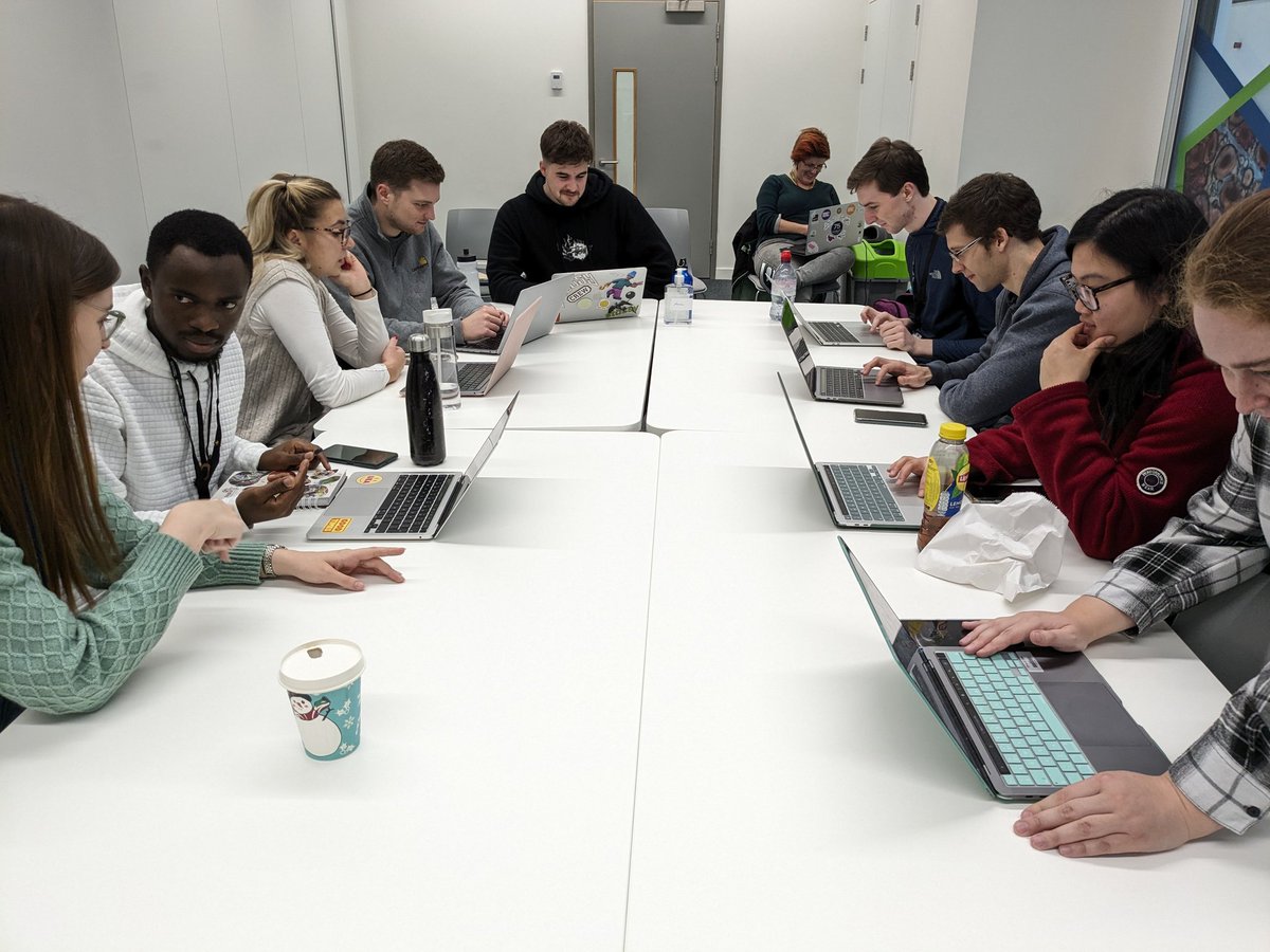 LangridgeLab's tweet photo. This year's new intake of @MMBDTP students are enjoying getting stuck into @gemma_langridge's #comparativegenomics for week 4 of their bioinformatics training, with last year's students @NisbetAlice and @EH_Hayles ably assisting #futurePIs https://t.co/LhvtAipKD4