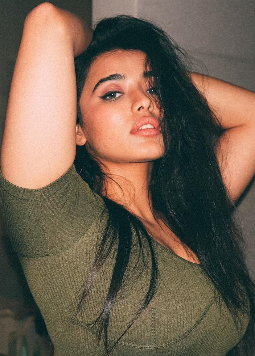 F_78di2XoAAu_aH?format=jpg&name=medium