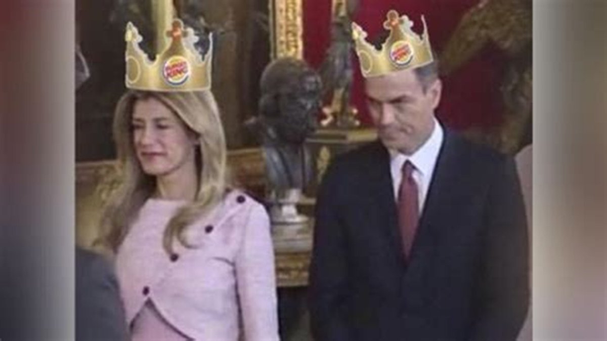 aksaKaLaksalraM's tweet photo. Ven a Burguer King y llévate el King Begoño
Sólo hasta Navidad
Patatas y Salchicha Gigante Por Un Leuro https://t.co/zSnWI8o8Vt