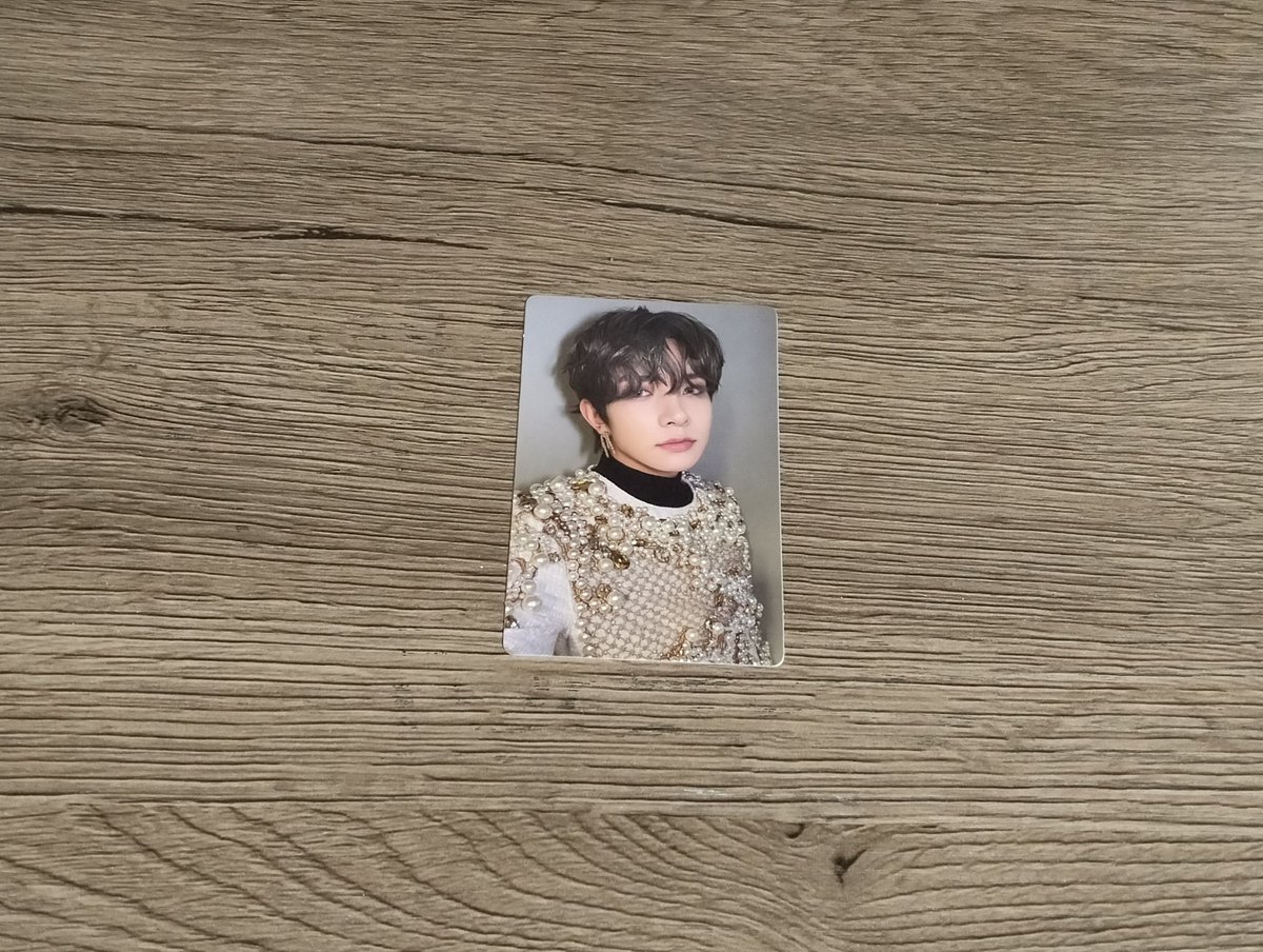 jujuseung's tweet photo. ββΛ inch check ic wts lfb ph reselling | #strawbaericartz ΰ§ .α
β hee pearl dark blood weverse
π₯ β± in alt
β
onhand, mint
β
payo | 2 wks dop
π β jnt, ggx, sdd, & flash
π³ β gcash, bdo, & metro
αͺ ΦΈΰ£ͺ β reply / dm βinchβ ! https://t.co/jE4rmU01Os