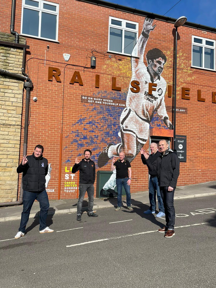 lufctrust's tweet photo. Today marks 12 years since we lost Gary Speed. Our thoughts are with his family &amp; friends.

Two years ago we created this mural in collaboration with @showoff_uk &amp; @andysmanclubuk in his memory

Located in Bramley, this tribute reminds people that 
#ITSOKAYTOTALK

Oh Gary Gary … https://t.co/nJgt2eze8d