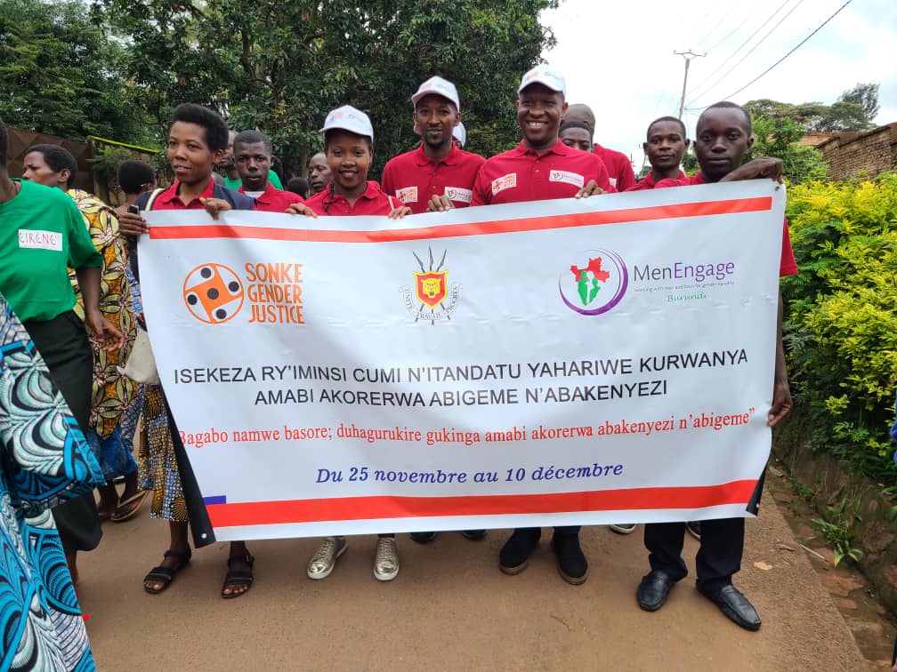 BMenengage's tweet photo. @BMengage participated in the launch of the 16 days of activism campaign against violence against women and girls #Burundi https://t.co/WJkaiazHNP