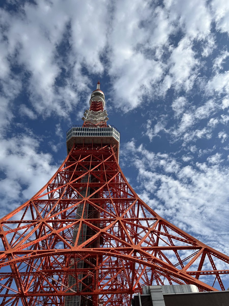 official_kep1er's tweet photo. TOKYO TOWER🗼

#김채현 #CHAEHYUN 
#Kep1er #케플러 https://t.co/iI907PRQjs