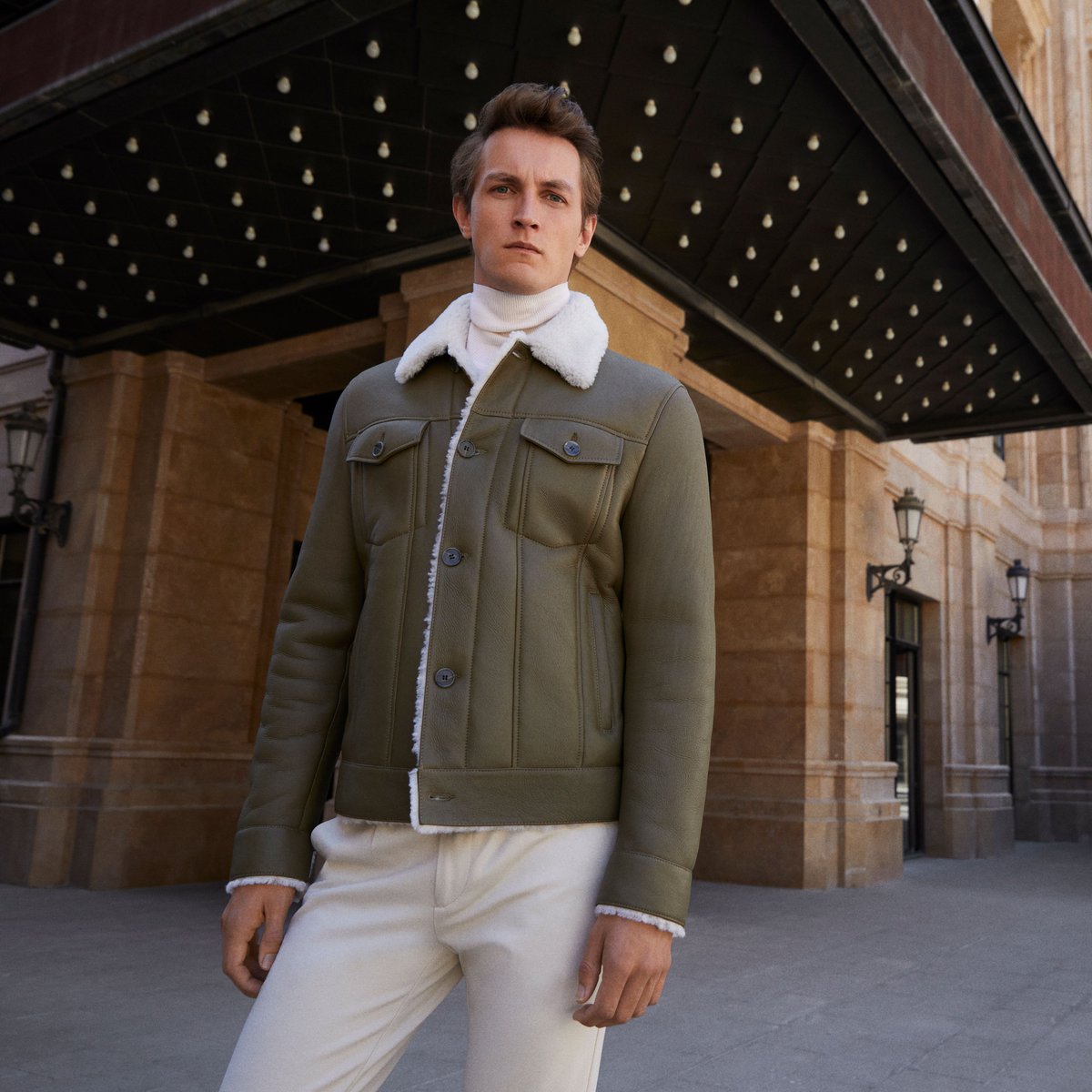 Kış gardırobunuza çekim etkisi yüksek parçaları dahil etme zamanı. #walktotomorrow #Ramseymodası #FW2324