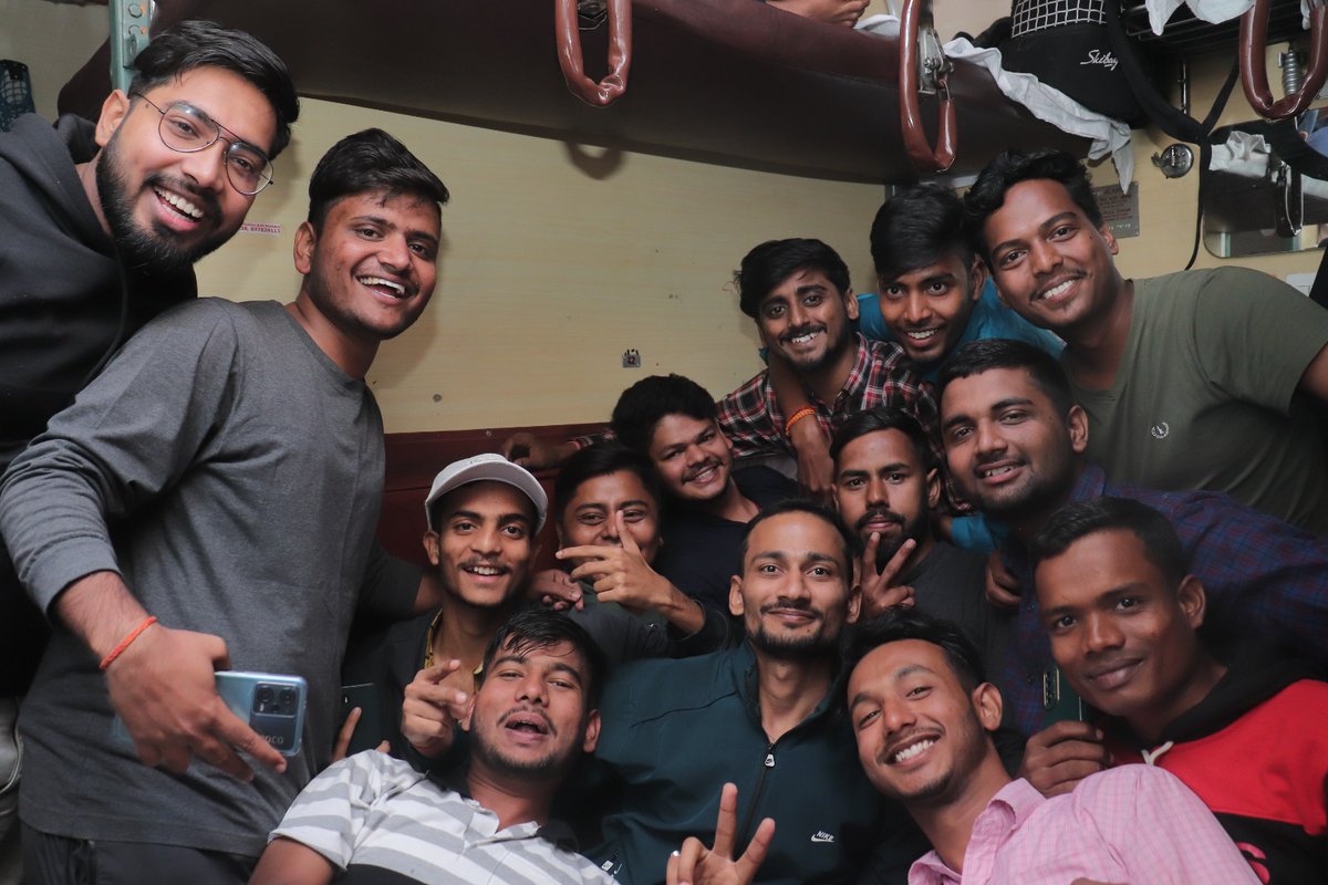 EduMinOfIndia's tweet photo. #YuvaSangam3: Team Jharkhand enjoying camaraderie onboard! From ice-breaking sessions to songs, dumb charades &amp; quiz, the train journey to Kurukshetra was full of fun, food &amp; forging friendships!
#YuvaSangam 
#YuvaSangamPhase3
#EkBharatShreshthaBharat https://t.co/RBXM3haZGk
