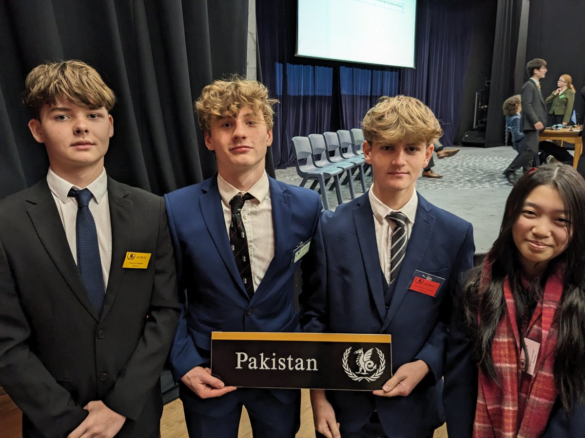 MonktonWoodDeb's tweet photo. Our brilliant delegates 🙂 https://t.co/v1bN8kd91C
