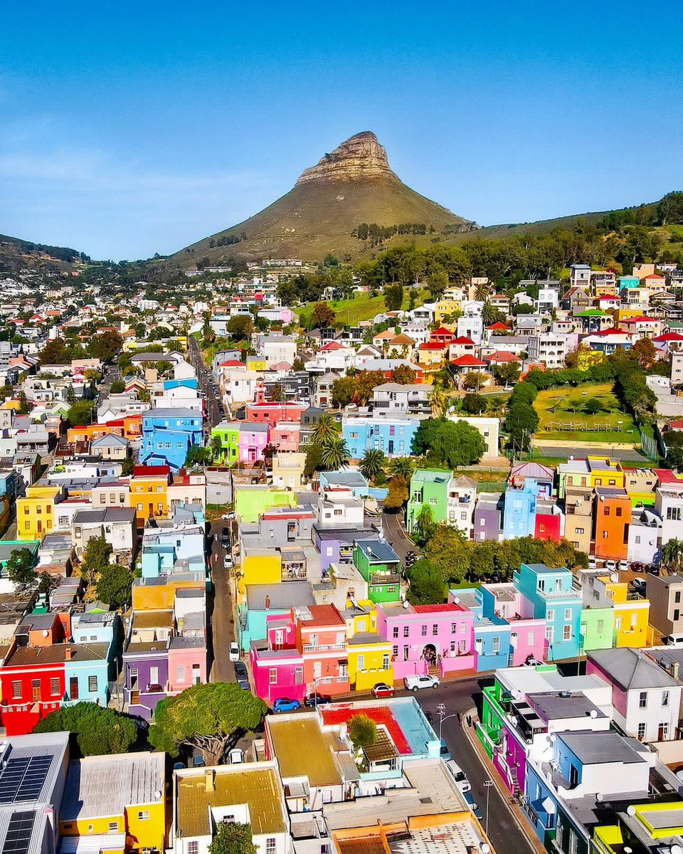 Cape Town has been voted as one of the World's Best Cities for Culture in a recent list by Time Out magazine.
Read more here: timeout.com/cape-town/news…

📸: <a href="/_the/">- thê</a>.endless.summer/Instagram