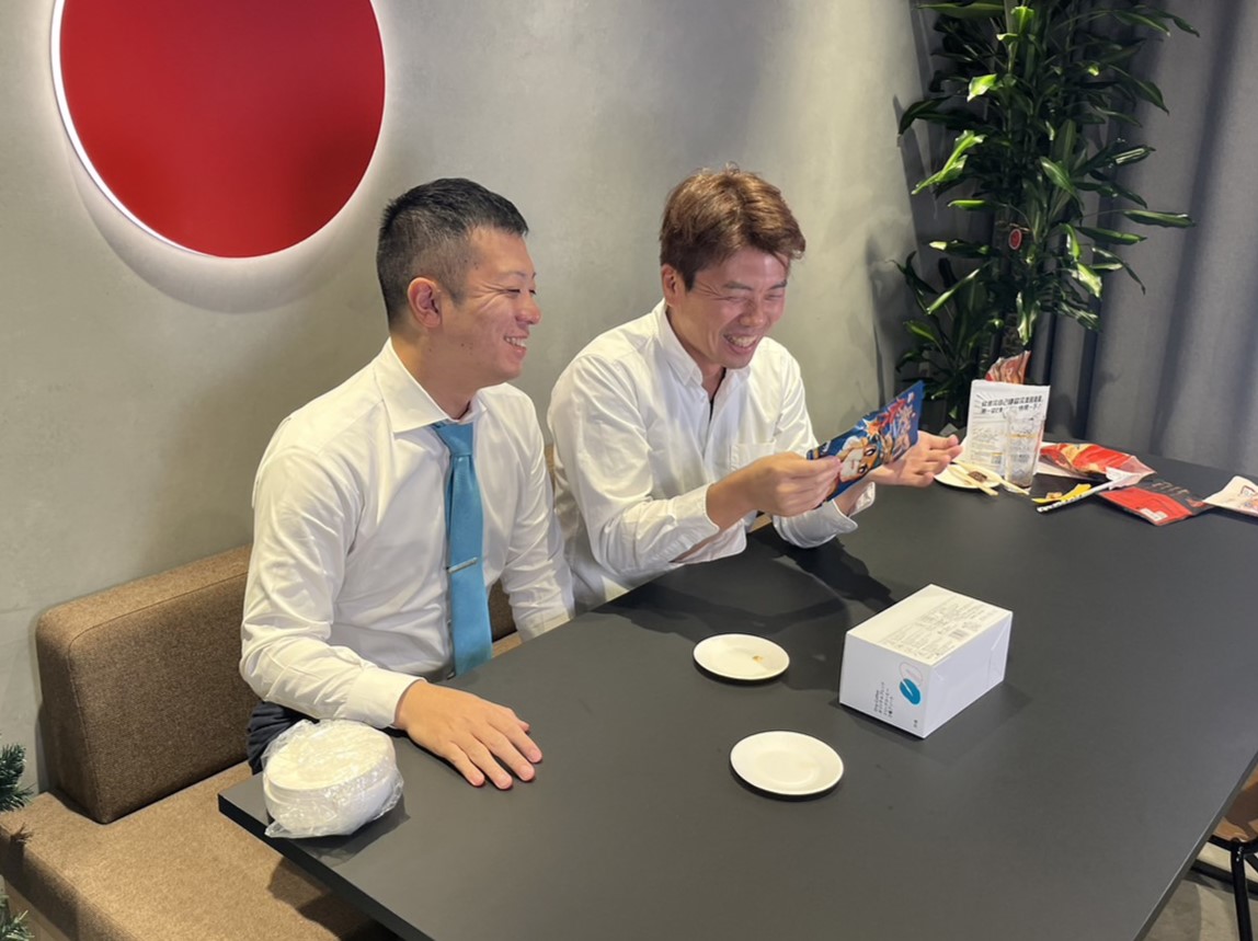 hitorisarisuke's tweet photo. 本日は動画撮影。"あるもの"を試食します😋 https://t.co/rSGunYUI0K