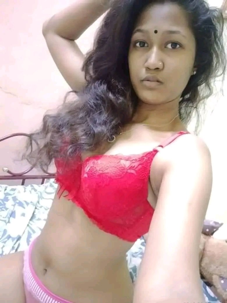 divaya1995's tweet photo. Yaru varnga https://t.co/iwcR7eowN4