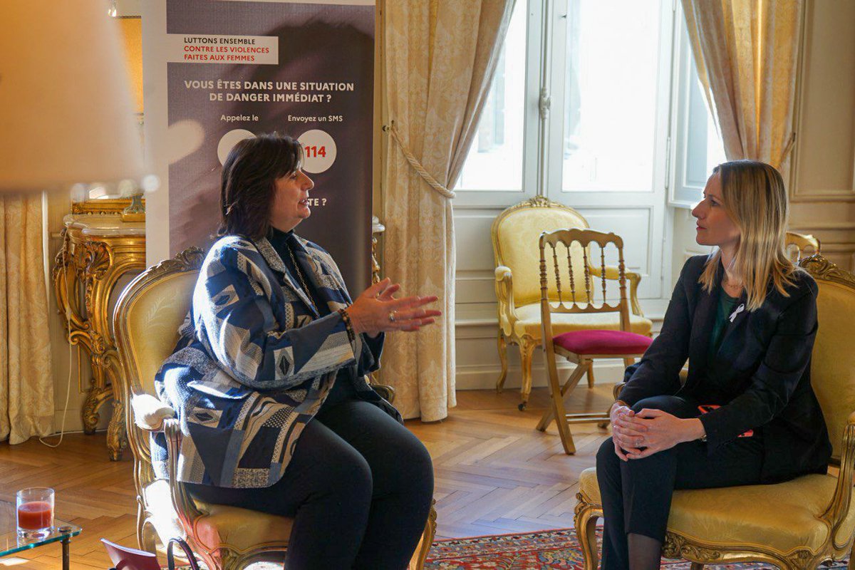 BCouillard33's tweet photo. La Bretagne a été une terre d'accueil pour Florence Torrollion, rescapée d'un féminicide en 2014.
Elle m'a fait part de son chemin vers la reconstruction. 
A présent, elle témoigne pour faire avancer la cause.
Témoignage poignant d'une femme courageuse. 
#violencesfaitesauxfemmes https://t.co/XcgP5MRbuK