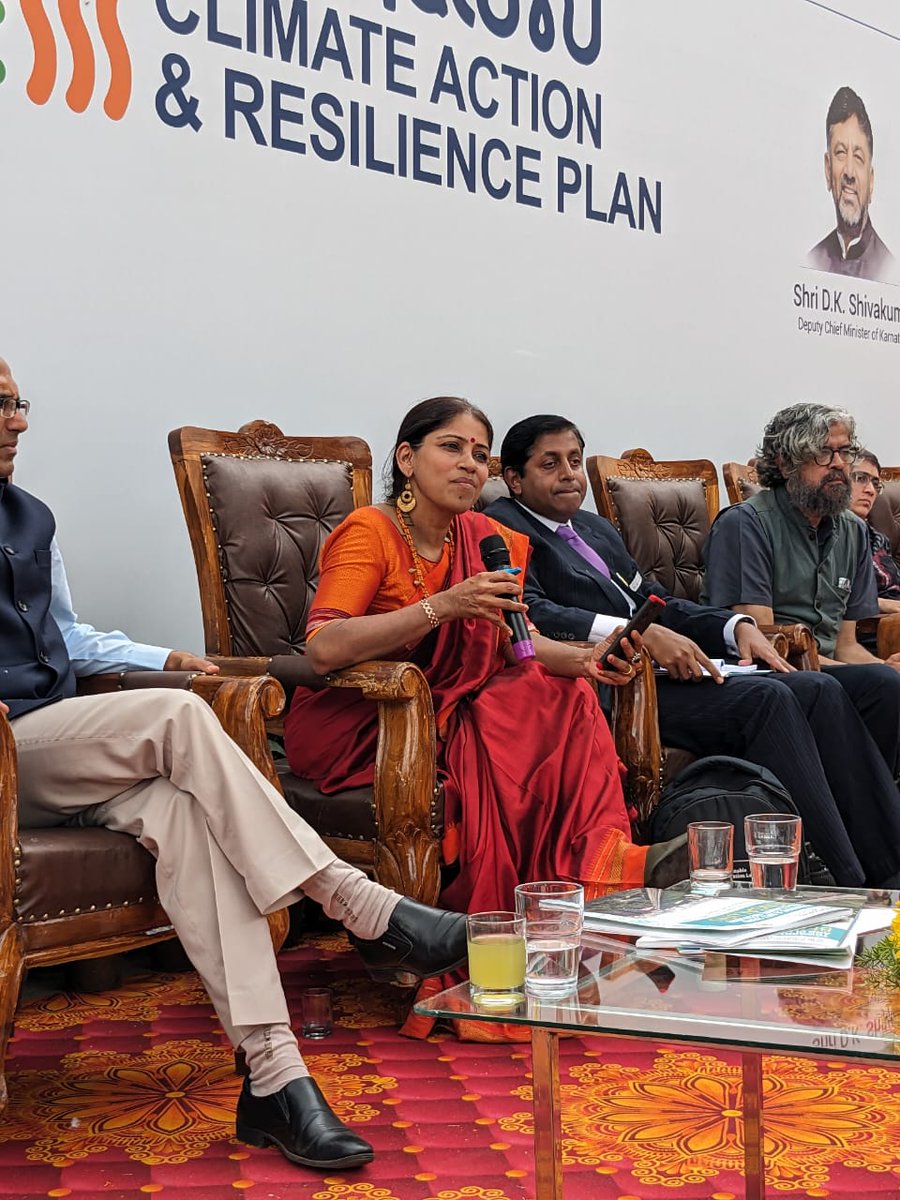 WRIIndia's tweet photo. #ClimateFirstBengaluru I We are most grateful to @vasanthihari for engaging the audience and moderating our panel. And thank you to our respected #BCAP panelists Mr. S Viswanath @MundoliSeema, Prof. Ashish Verma, @ramnar, @JaiAsundi, Ms Shobha Raghavan &amp; @DrRavindraMehta https://t.co/P7Skt6u5gS