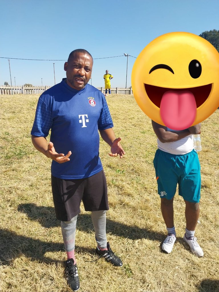 Legend_35_FC's tweet photo. Happy birthday to our very own Tshepo  aka “ Khune” https://t.co/KczQHQbLyw