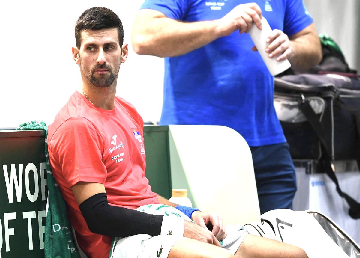 BenoitMaylin's tweet photo. Tout ça pour ça. D’après l'Agence Internationale d'Intégrité du tennis, Djokovic n'a pas refusé le test. Les joueurs ont le choix de le 
faire avant ou après le match. Il l’a fait après et il était dans son droit. Point.
Alors pourquoi les emmerder avant?
Logique kafkaïenne! https://t.co/3cZ9ZXV6Kv