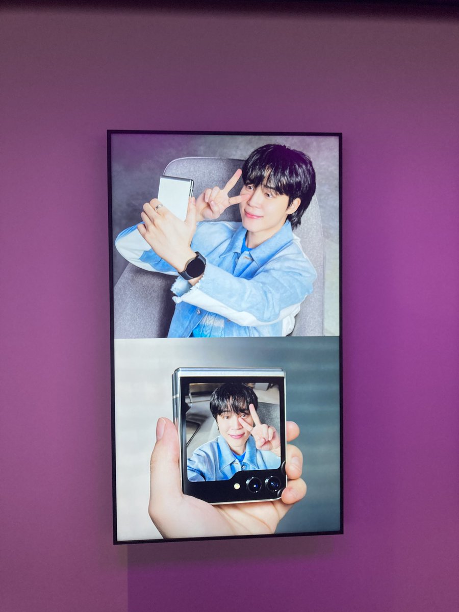 hiro98568940's tweet photo. #GalaxyHarajuku　
#JoinTheFlipSide
#GalaxyZFlip5　 　
#GalaxyTabs9
#GalaxyWatch6　 
#GalaxyPurplefloor
GALAXY体験イベント✨️ https://t.co/HgTJTd0dXa