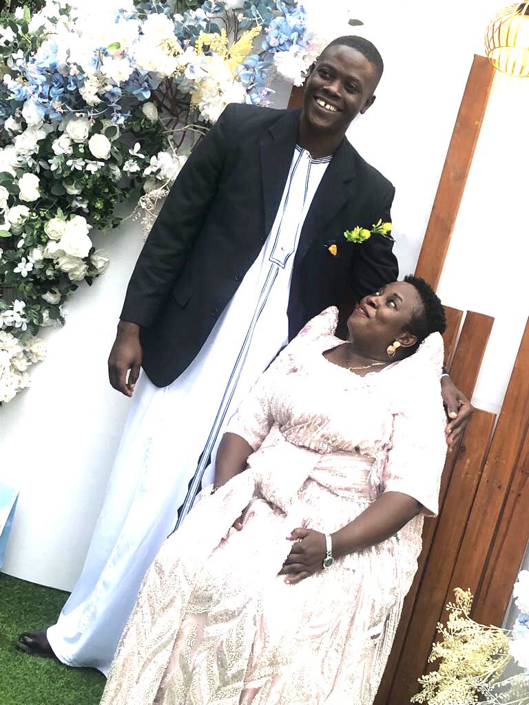 Kifefe Kizza-Besigye tweet media