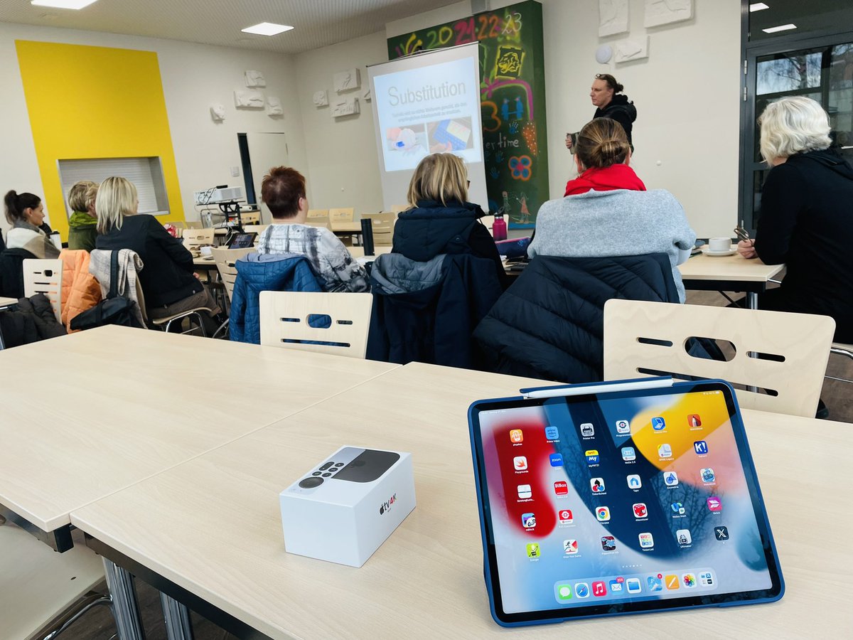 Roland Schulz 🕹️⚡️🤖🎮👾 tweet media