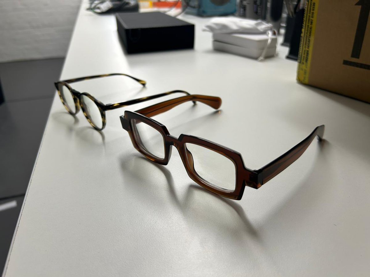NgwenyaNhla's tweet photo. Guys, if you wear glasses &amp; break them like I do, these guys are called EyeWay, find them on IG, they are the truth! https://t.co/HH8eyQxc4N