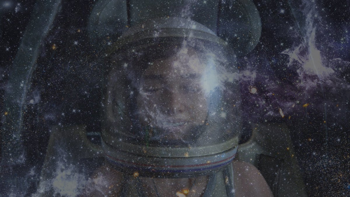 Mattsshotss's tweet photo. lil Ellie ready for mars!🥰😂🌌👩‍🚀🚀
#TheLastOfUsPart2 
#VirtualPhotography #WorldofVP 
#Videogames #VGPUnite #VPgram #VPGamers #ArtisticofSociety
#gamergram #ThePhotoMode https://t.co/XFYBt8W9pu