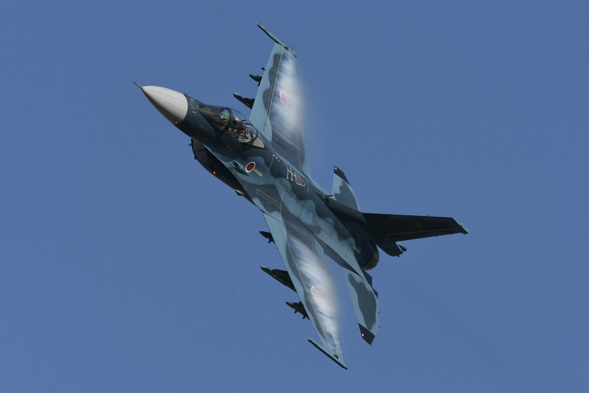 sasyuo's tweet photo. F-2良いよね… https://t.co/zjchikbpz1