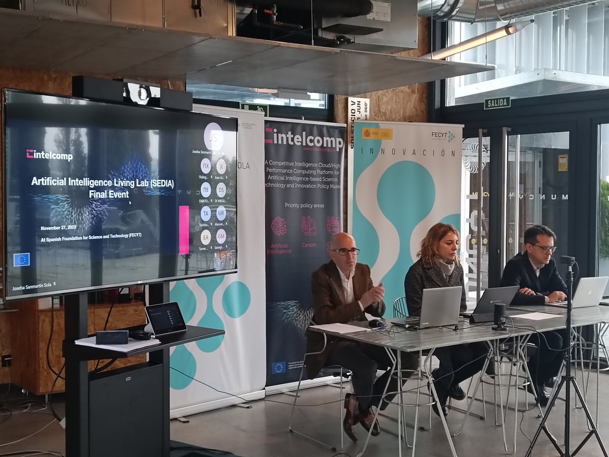 IntelComp_H2020's tweet photo. Ready to start our Artificial Intelligence Living Lab final event‼️
Stay tuned!😃
#BepartofIntelComp #H2020 #policymaking #data #AI #event https://t.co/vpLNrLzvkU