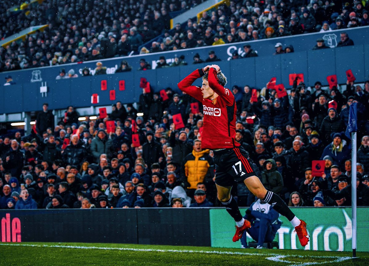 (fan) Trey tweet media