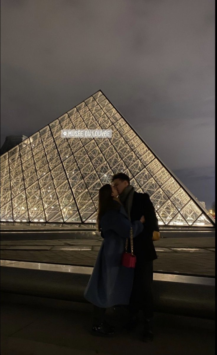 angelsattract's tweet image. Deste seç 🍀

Ex partner sizinle ilgili ne düşünüyor? 
Ne yapmak istiyor? 
Adımı olacak mi? 
Bu kişiyle evlilik potansiyeli var mı? 

500 beğenide açıklanır. 

Sadece takipçilerime ve RT yapanlara niyetlenilmiştir 🤍