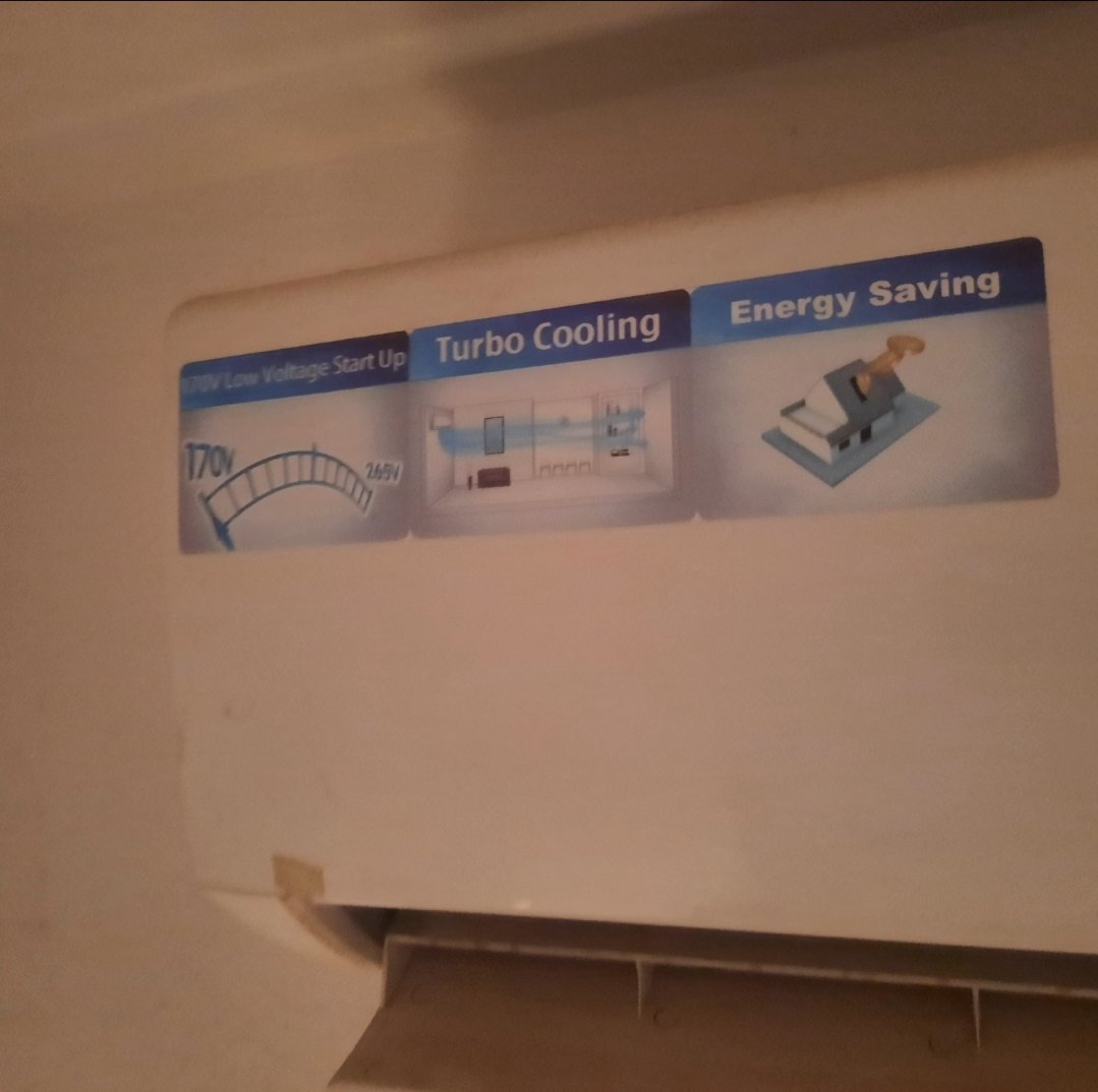 MARIASDECL75313's tweet photo. Item - 1 horsepower white Royal Split AC unit.
Condition - neatly used
Price - 150,000 (negotiable)
Location- Abuja
#relocation #abuja https://t.co/SnRVApQCuR