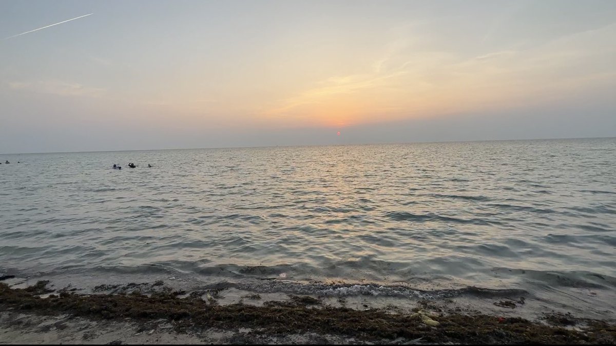 i80ili's tweet photo. sunset<3 https://t.co/BpBqtaaQzB