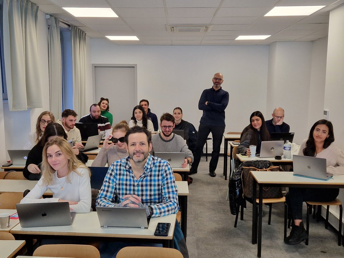 Reprise des cours de gestion de projet pour la 4ème année au sein de l'<a href="/EFAP_/">EFAP</a> pour la promotion Full Time Paris du @MBADMB !
Un plaisir de transmettre les méthodes et expériences à ce groupe très divers en âges, expériences, parcours et origines, quelle richesse ! 
#mbadmb #Agile