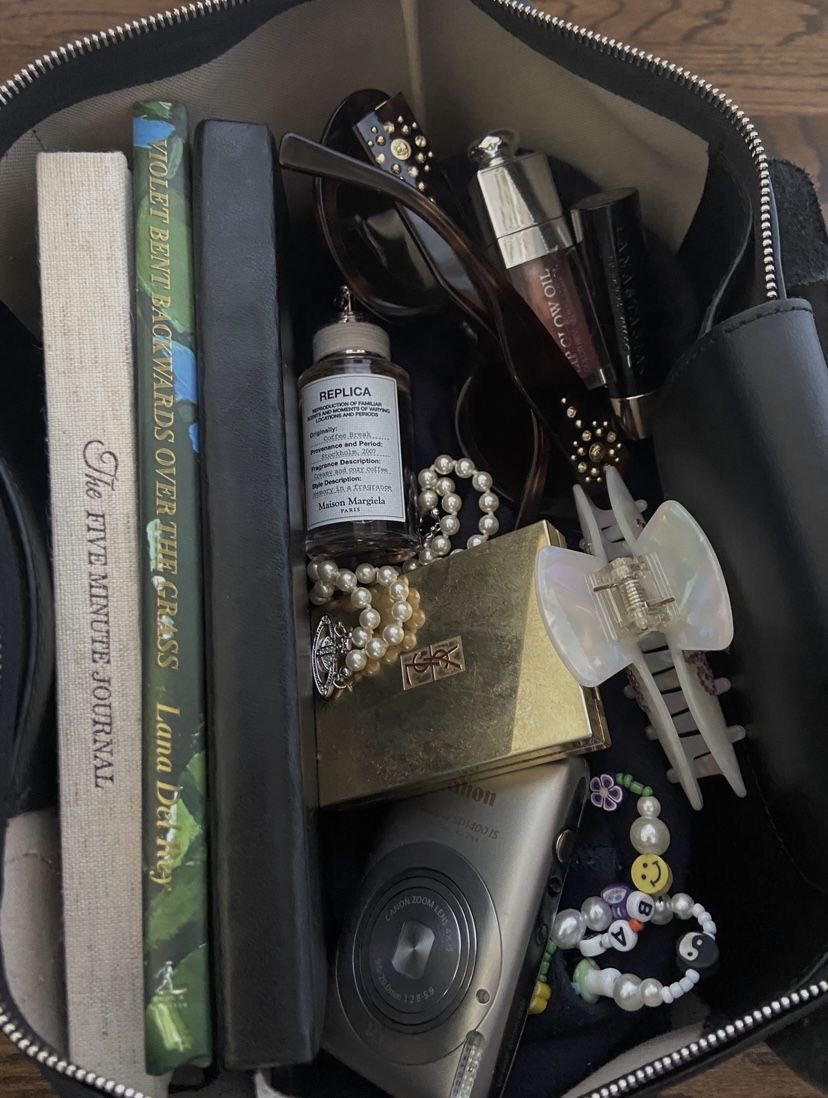 ✧ (@eliesaaabs) on Twitter photo 