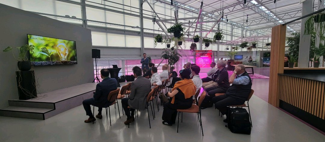 Our trip to Amsterdam is shedding light on how Ostara can be used as a vital interface linking AI to farming systems. 🔌 Ostara seamlessly plugs into farming controls. When sensors detect plant stress, Ostara can utilise AI to dynamically adjust controls, aiding plant recovery.