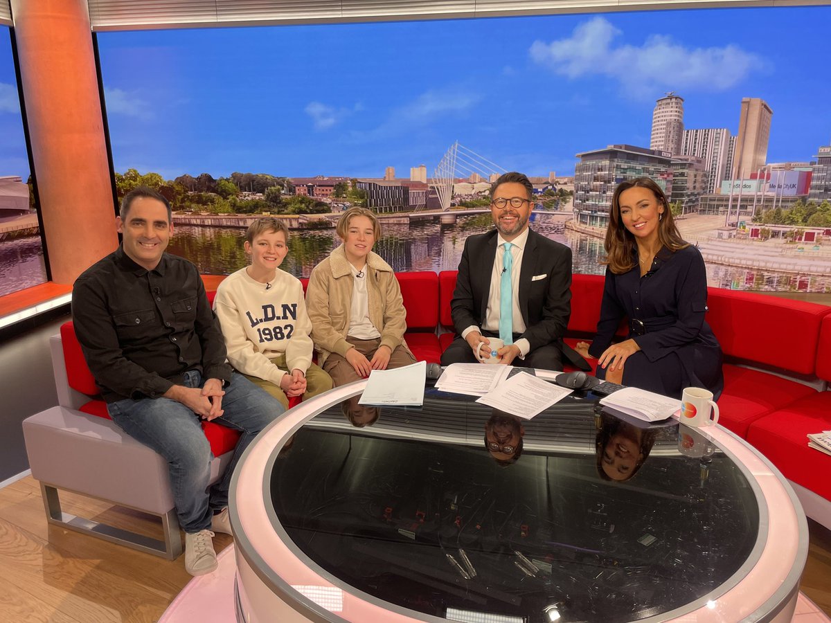 sarahronnan's tweet photo. Thank you for having us on the bbc breakfast sofa this morning, it’s amazing to share the incredible news that Hughie’s treatment has been successful, news we have all been waiting for since 2020! The support on their @JustGiving page is really appreciated https://t.co/nHRdrmcb6G https://t.co/fCEa7h8vPk