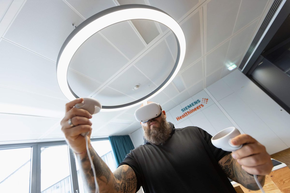 Siemens Healthineers neustále uvádza na trh prelomové inovácie, ktoré umožňujú zdravotníkom poskytovať najvyššiu kvalitu zdravotnej starostlivosti o pacientov. 👀

robime.it/slovenski-vyvo…