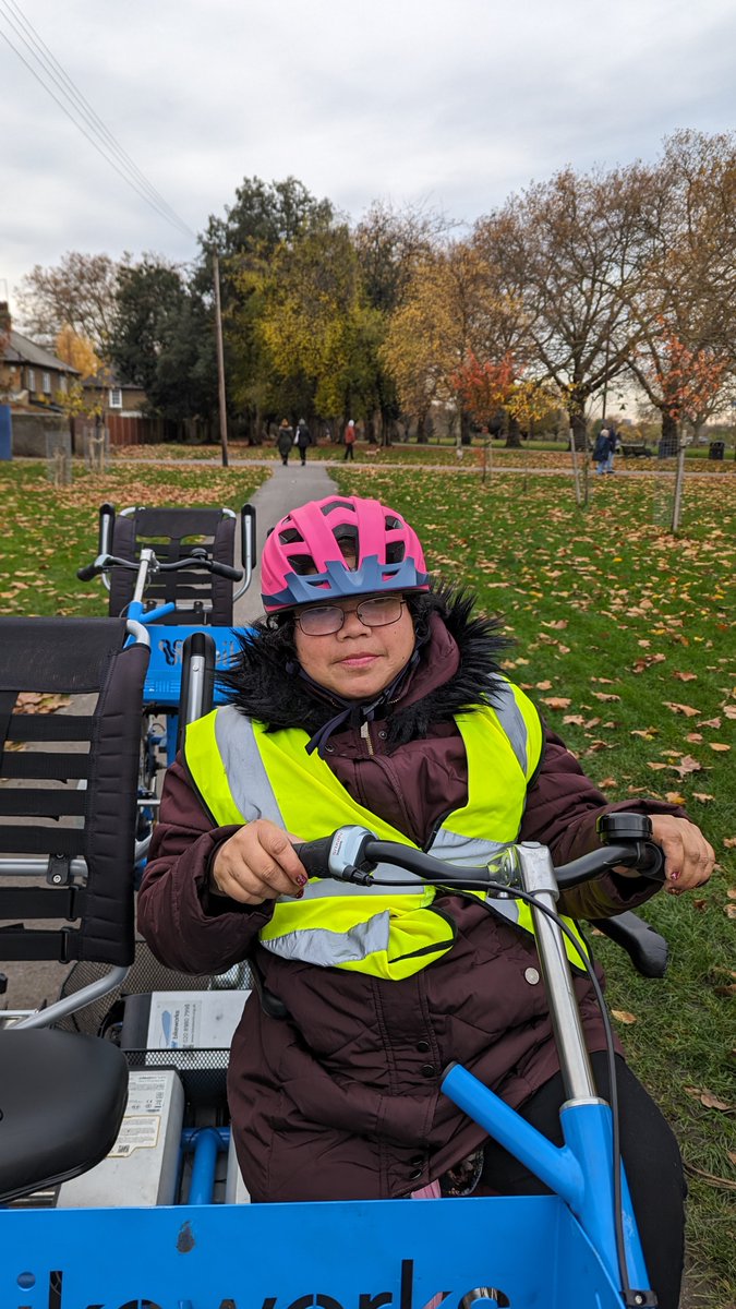 Bikeworksuk's tweet photo. We love receiving gifts 😊 Thank you @coop for your generous helmet donation.

Meet Hena, an enthusiastic regular rider at our All Ability Club showing off our new gear.

#CoopCommunity #Coop #AllAbility #CycleForGood #Bikeworks #inclusivecycling https://t.co/JcdKKkA927