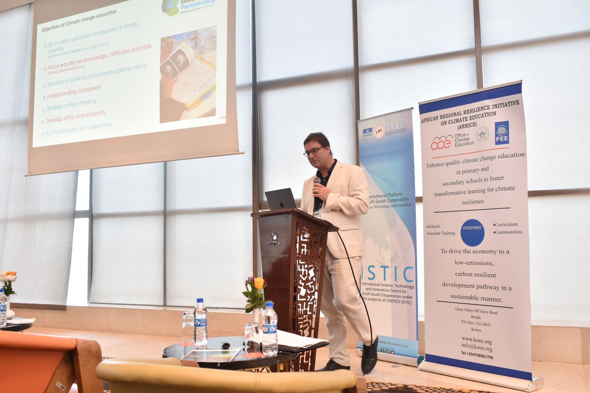 koeeorg's tweet image. Dr. David Wilgenbus Executive Director, Office for Climate Education (OCE) talking on A Global Need for Climate Change Education
@OfficeClimate @istic_unesco 
#ccekenya #koee