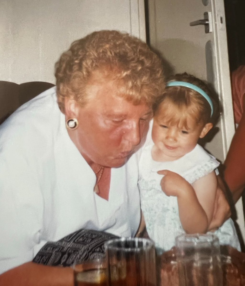 JenniferStrock's tweet photo. Phones memories today 😇🤍 
It’s almost 2 years since I’ve seen your beautiful face. You’re so missed &amp; loved. https://t.co/D6inb7Nw3g