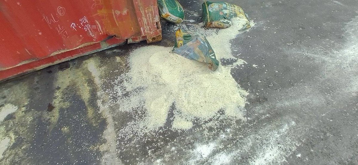 Vms__Kenya's tweet photo. This where we at #VigilantMarineServices come in, to do that job on your behalf as you concentrate on other key business activities. As your cargo inspectors, you are guaranteed on a successful step on cargo claims, CONTACT US: vigilantmarineservices@gmail.com https://t.co/AI1xxNjZld