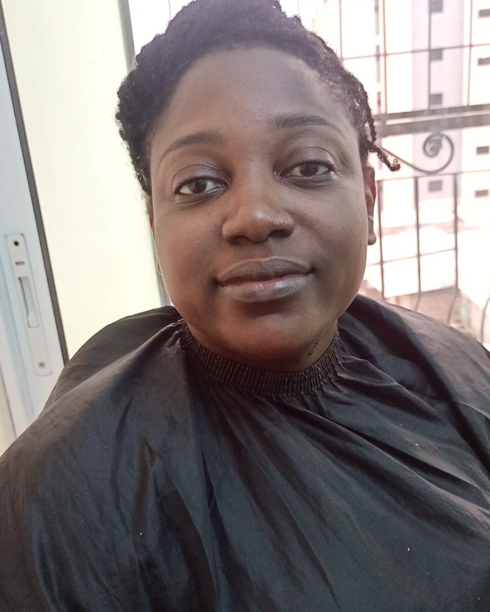 florexkengne's tweet photo. Bonne semaine mes beauties ❤️
Laissez sortir la #Richaunty en vous 🥰
Merci à ma beauté @ManuelaLewe de m'avoir fait confiance pour la sublimer ☺️

#Rexiacapsmakeup https://t.co/f6jTGdUnNA