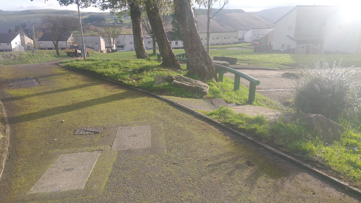 Mark_S_Gillette's tweet photo. Enjoyed my day up Penrhys last Thursday, working with a brilliant supervisor from Trivallis to create ' gold standard ' paths and tackle some of the parking bays. Continuous Improvement is our goal 🤜🤛 https://t.co/doRatmAZOd