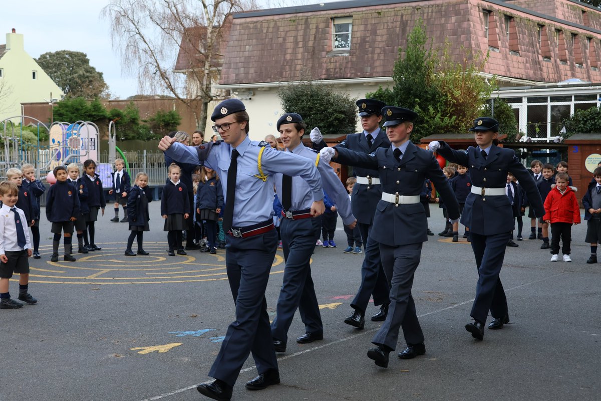 Eliz_Coll's tweet photo. Fantastic to see the faces of the Pre-School children on Friday as they enjoyed meeting cadets from the RAF section of the #CCF. The cadets performed a drill and read a story to the v. excited children, ahead of the annual Contingent Commander’s Parade.
#Two2Eighteen @ECJS_gsy https://t.co/NZXqEAjOBM