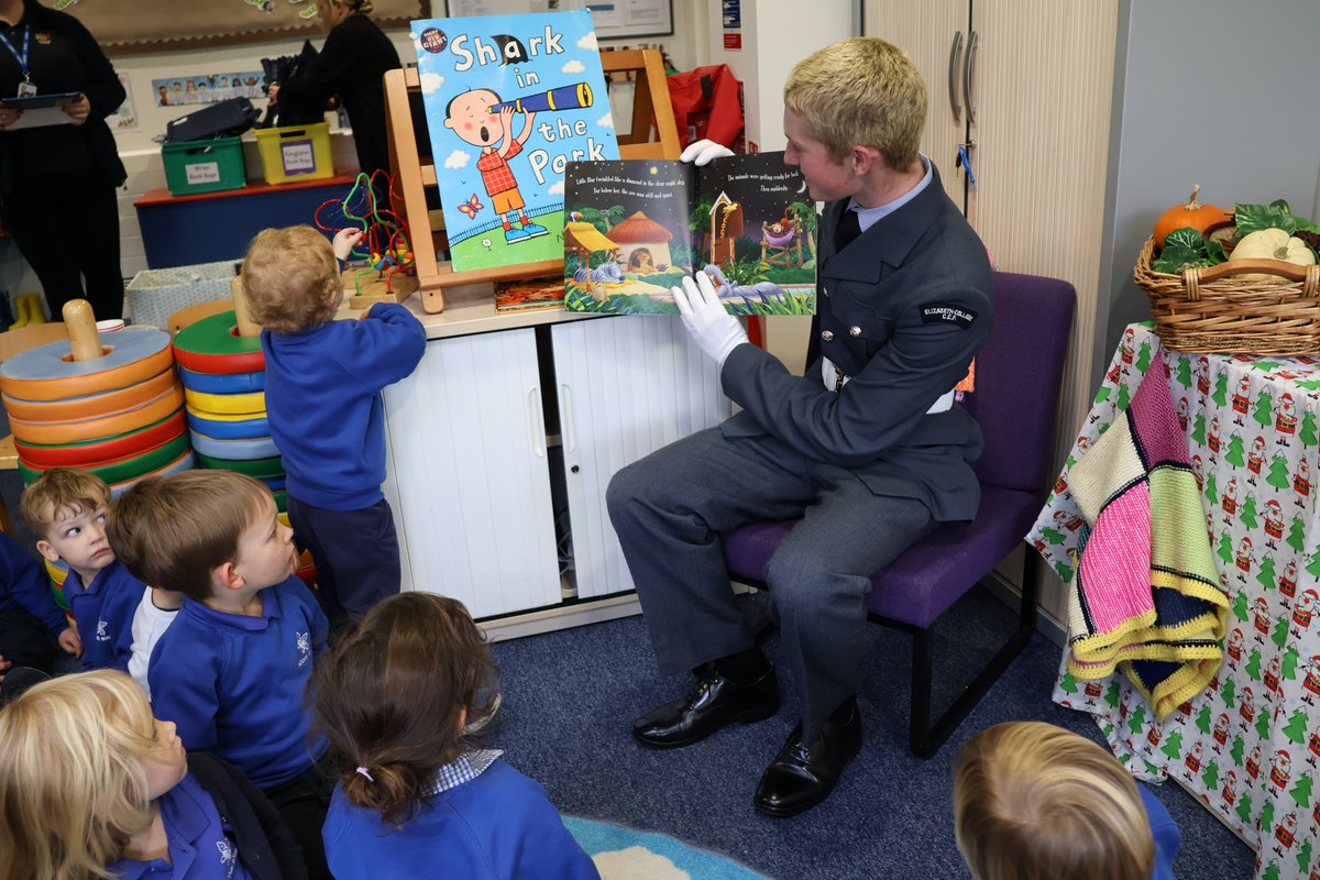 Eliz_Coll's tweet photo. Fantastic to see the faces of the Pre-School children on Friday as they enjoyed meeting cadets from the RAF section of the #CCF. The cadets performed a drill and read a story to the v. excited children, ahead of the annual Contingent Commander’s Parade.
#Two2Eighteen @ECJS_gsy https://t.co/NZXqEAjOBM