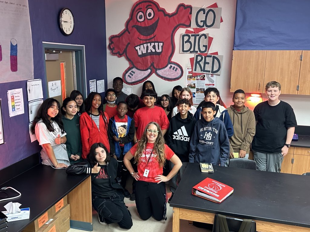 StonecreekJHS's tweet photo. As we get ready for next month, a last #Congratulations to last month’s Homeroom class #champions : Ms. Bogarts class (7th grade) & Mrs. Olivares-Reyes class (8th grade). #StonecreekStampede #Stonecreek #Stampede #StampedePride #PBIS #PBVUSD #timetoflex https://t.co/YxyFyPuG5J