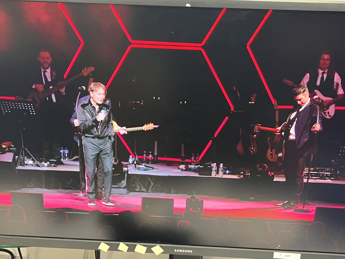linksbroadcast's tweet image. It was a pleasure to uplink Sir Cliff Richard’s #bluesapphiretour to the Cinema Network from our MCR this weekend - including an SRT stream for client
