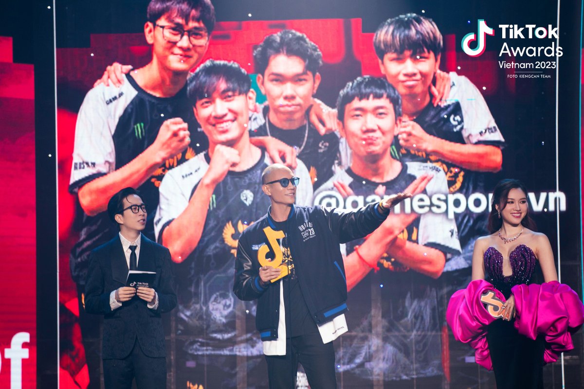 GAM is honored to be the first-ever recipients of the 'Best of GAMing' award from #TikTok. This isn't just a win for GAM—it's a win for our dedicated #GAMFAM, the massive #VCS community, and the growing GAMing sector. #TikTokAwardsVN2023 #Worlds2023