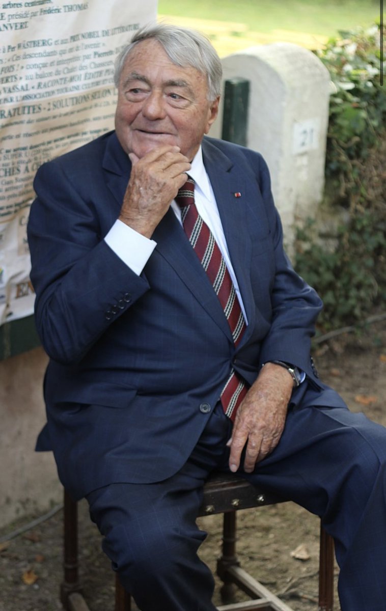 Chris_Brussels's tweet photo. Born #OTD in 1925: Claude #Lanzmann (d. 2018), French filmmaker.
#Shoah #documentary #editor 🎬🇫🇷✡️ https://t.co/JQae0vMThv