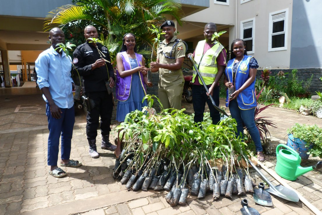 Lions Club Kampala East (@lionsclubke) on Twitter photo 25NOV2023: We handed over 100 fruit trees 🌳 and an assortment of gardening tools to the <a href="/PoliceUg/">Uganda Police Force</a> Naguru community. This donation will help provide food & shade for years to come. #Envrionment #WeServe #LionsClubs 25NOV2023: We handed over 100 fruit trees 🌳 and an assortment of gardening tools to the <a href="/PoliceUg/">Uganda Police Force</a> Naguru community. This donation will help provide food & shade for years to come. #Envrionment #WeServe #LionsClubs