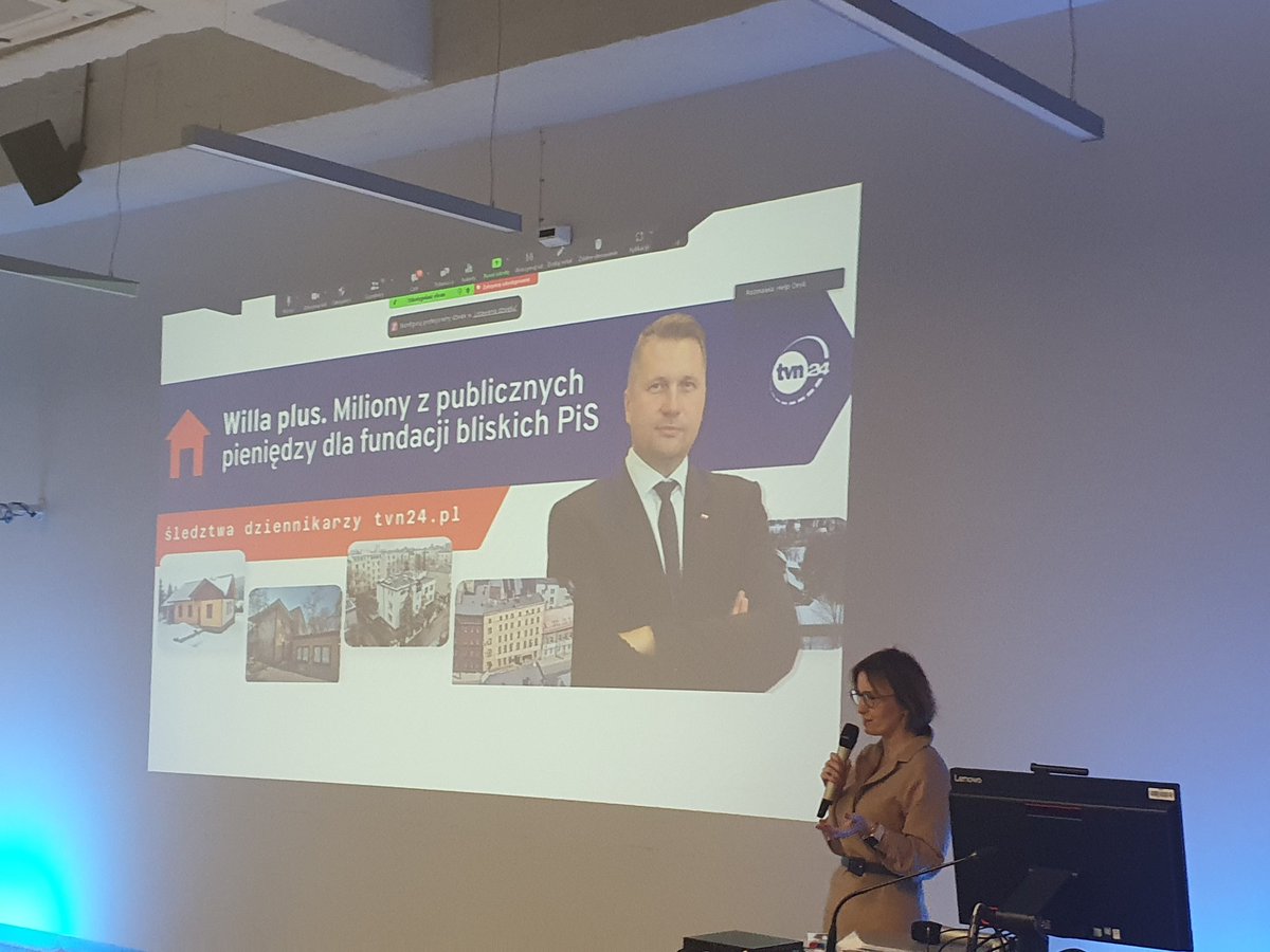 Centrum Cyfrowe (@centrumcyfrowe) on Twitter photo Confrence The Resilience of News Media:
Data, Storytelling & Democracy is on air 📺
Join us here 👉 zoom.us/j/93655360684
Check out the program 👉 medianumeric.eu/conference
<a href="/DemagogPL/">🔎 DEMAGOG</a> <a href="/MediaNumeric/">MediaNumeric</a> <a href="/SWPSUniversity/">SWPS University</a> <a href="/benglabs/">Sound & Vision: Research and AV Heritage</a> <a href="/GoogleNewsInit/">Google News Initiative</a> <a href="/EDMO_EUI/">European Digital Media Observatory</a> <a href="/Ina_audiovisuel/">INA - Institut national de l'audiovisuel</a> Confrence The Resilience of News Media:
Data, Storytelling & Democracy is on air 📺
Join us here 👉 zoom.us/j/93655360684
Check out the program 👉 medianumeric.eu/conference
<a href="/DemagogPL/">🔎 DEMAGOG</a> <a href="/MediaNumeric/">MediaNumeric</a> <a href="/SWPSUniversity/">SWPS University</a> <a href="/benglabs/">Sound & Vision: Research and AV Heritage</a> <a href="/GoogleNewsInit/">Google News Initiative</a> <a href="/EDMO_EUI/">European Digital Media Observatory</a> <a href="/Ina_audiovisuel/">INA - Institut national de l'audiovisuel</a>